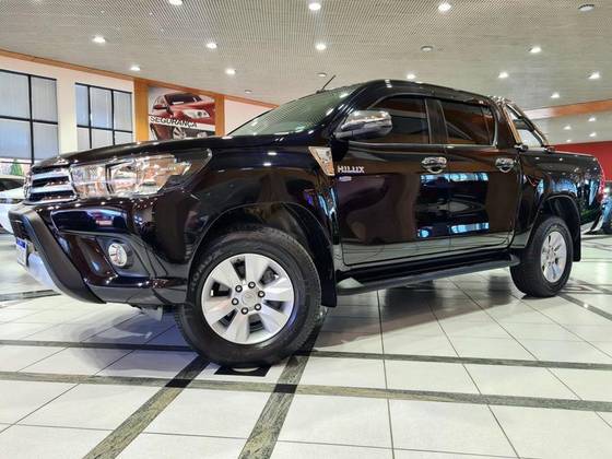 TOYOTA HILUX 2.7 SRV 4X2 CD 16V FLEX 4P AUTOMÁTICO TOYOTA HILUX 2.7 SRV 4X2 CD 16V FLEX 4P AUTOMÁTICO